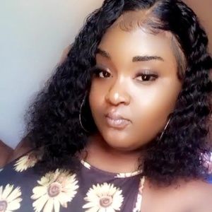 Meet your Posher, Jada